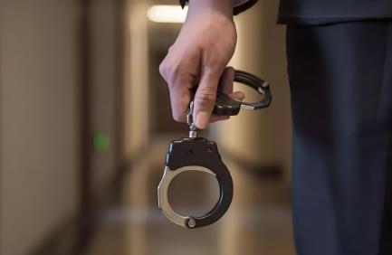 妨碍公务罪请律师作用大不?可以争取缓刑吗?