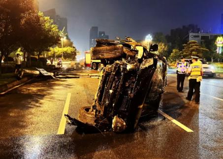 交通肇事逃逸处罚规定2025年