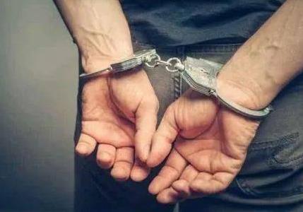 持刀伤人怎么判刑和赔偿?